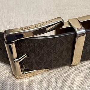 Michael Kors Men's black Belt with silver Buckle